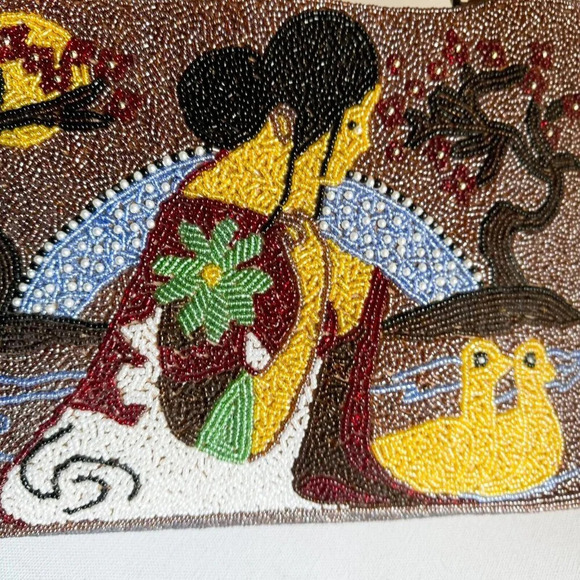 Vintage Fully Beaded Colourful Geisha Themed Bamboo Handle Purse - Picture 8 of 10